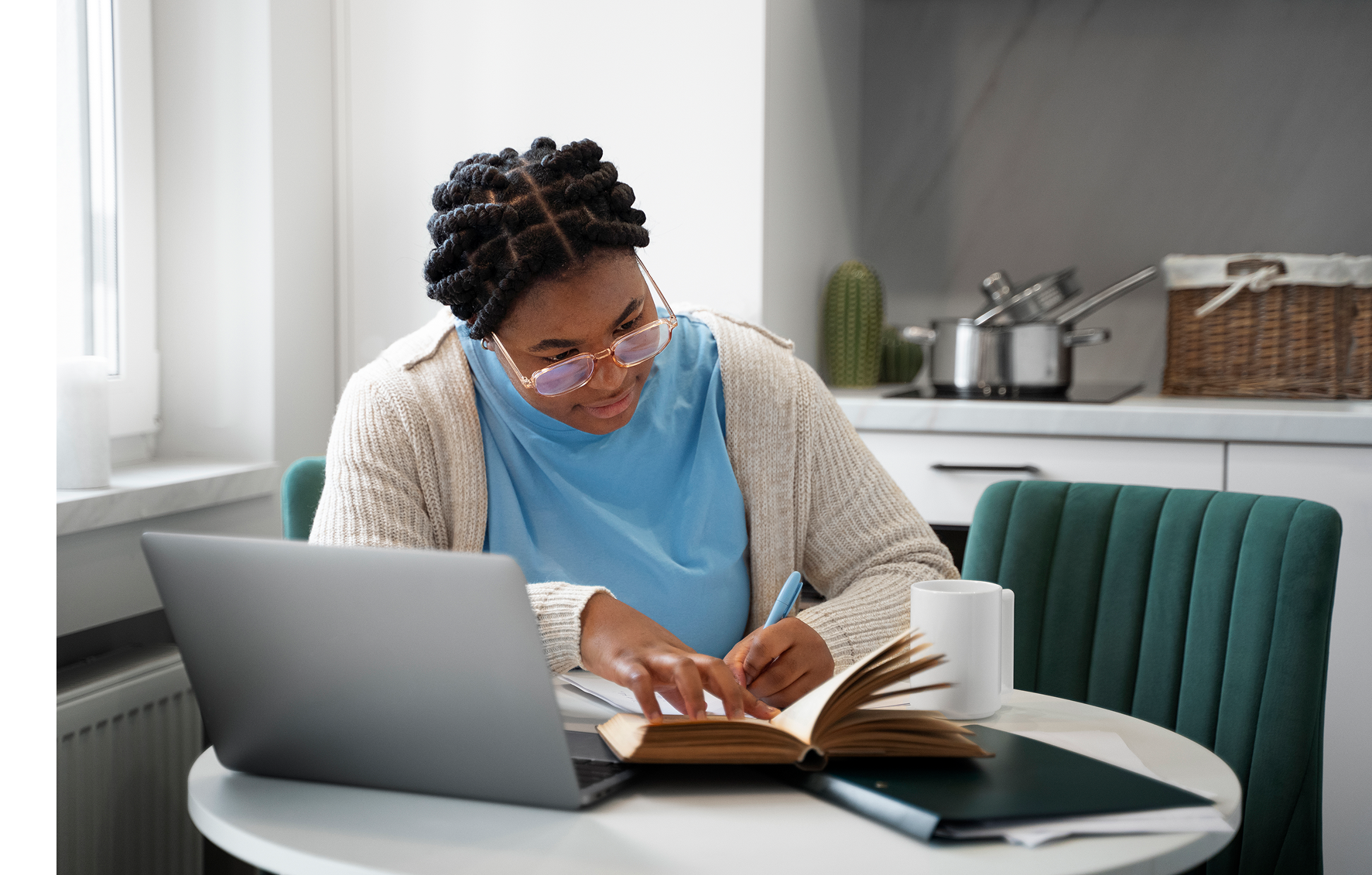Hybrid Learning Model